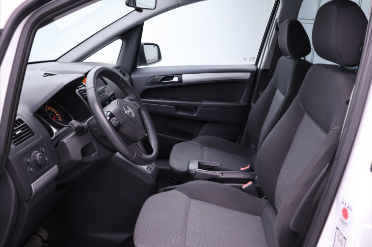 Opel Zafira 1,8 i 103kW Automat 7-Míst