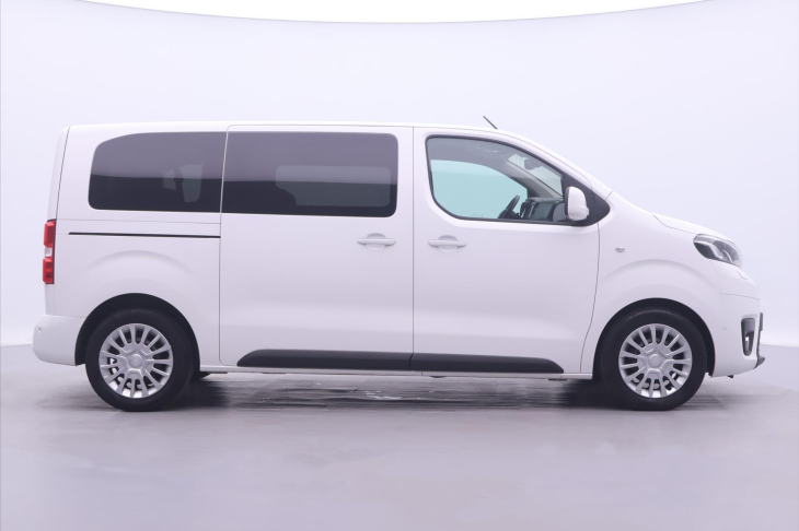 Toyota ProAce Verso 2,0 D-4D 130kW Shuttle 8-Míst