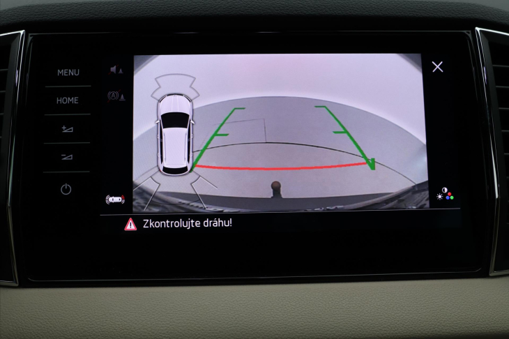 Škoda Karoq 1,5 TSI 110kW DSG STYLE Kůže