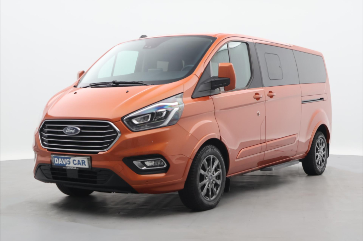 Ford Tourneo Custom 2,0 TDCI 136kW Titanium CZ DPH