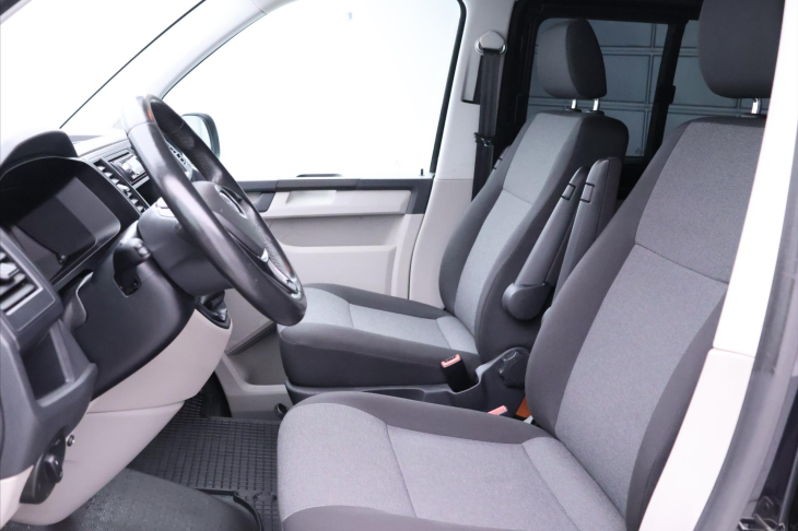 Volkswagen Transporter 2,0 TDI 110kW CZ 1.Maj LED DPH