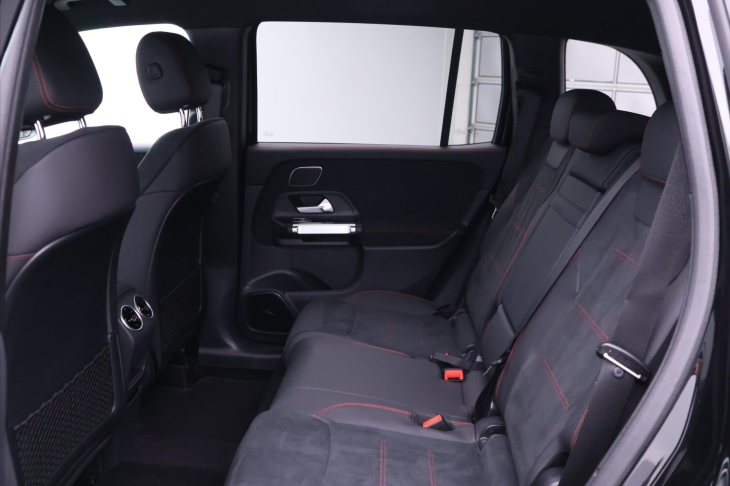 Mercedes-Benz GLB 2,0 200d 4Matic AMG Premium