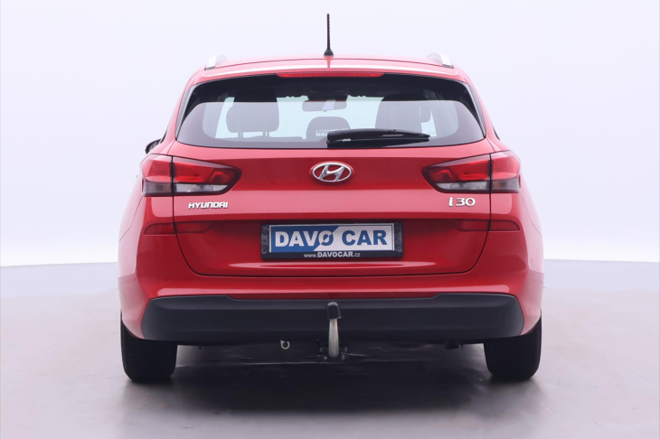 Hyundai i30 1,6 CDRi 81kW CZ Klima Tažné