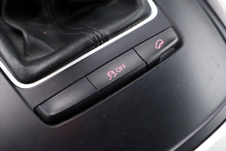 Audi Q5 2,0 TDI 125kW Quattro CZ