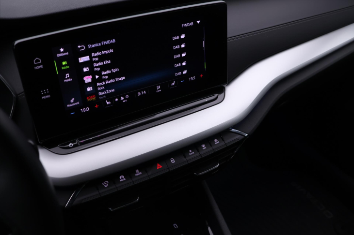 Škoda Octavia 2,0 TDI 110kW DSG Clever DPH