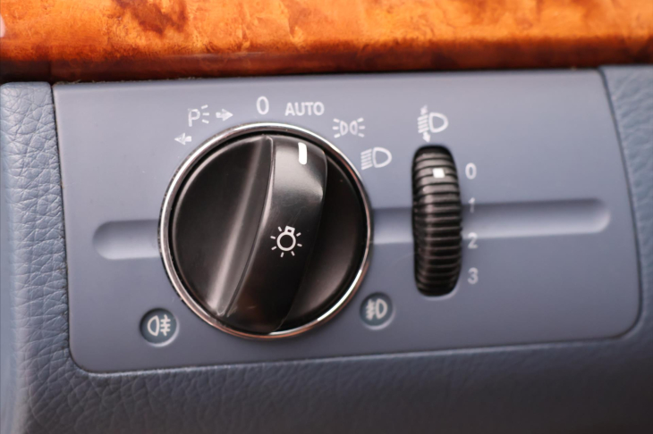 Mercedes-Benz Třídy E 2,7 270CDI 130kW Elegance