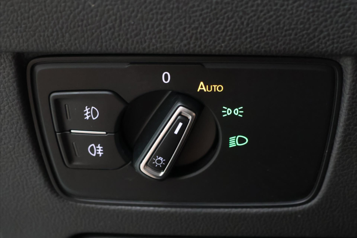 Volkswagen Passat 2,0 TDI 110kW DSG Elegance