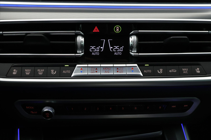 BMW X5 3,0 xDrive 245kW CZ DPH 40i