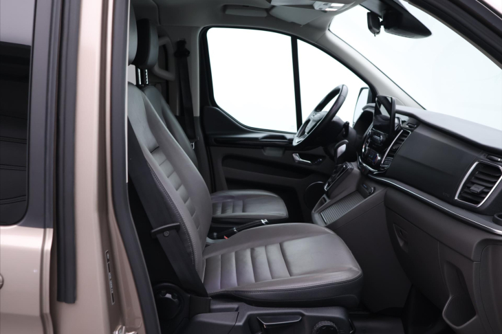 Ford Tourneo Custom 2,0 TDCi 136kW Titanium L2 Aut
