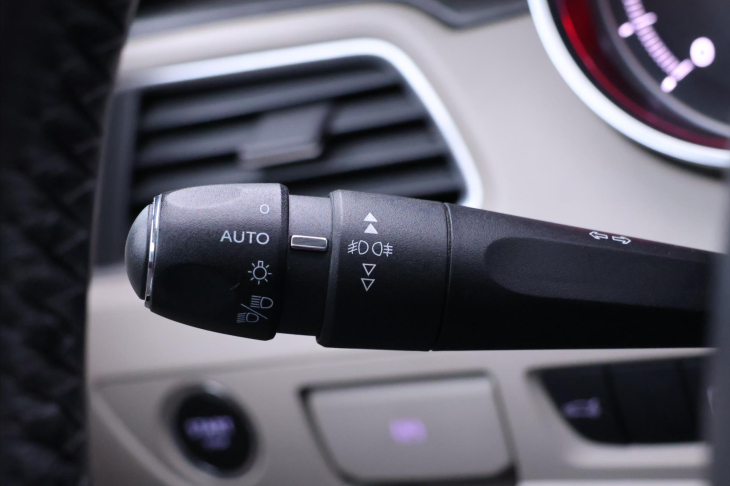 Peugeot 508 2,0 HDI 110kW CZ Allure DPH