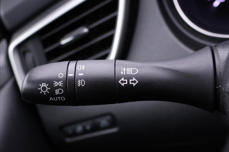 Nissan X-Trail 1,6 dCI 96kW CZ Acenta Navi