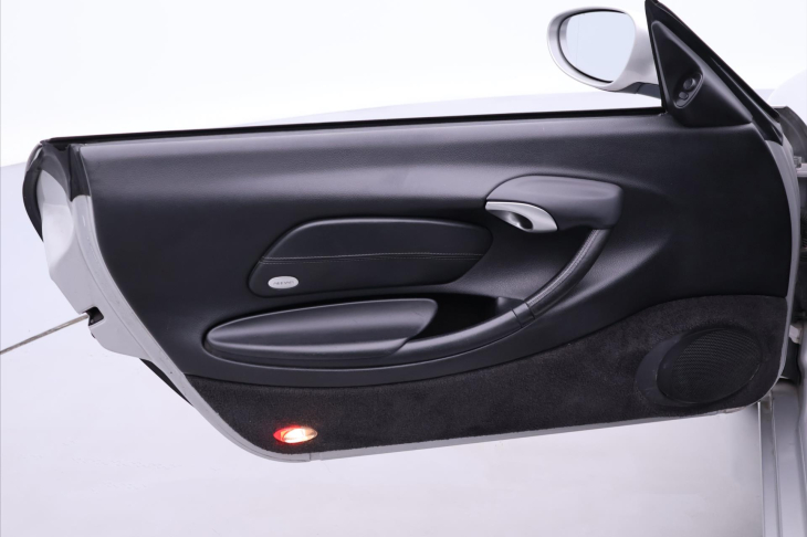 Porsche Boxster 2,7 986 2.7i 162kW Xenon