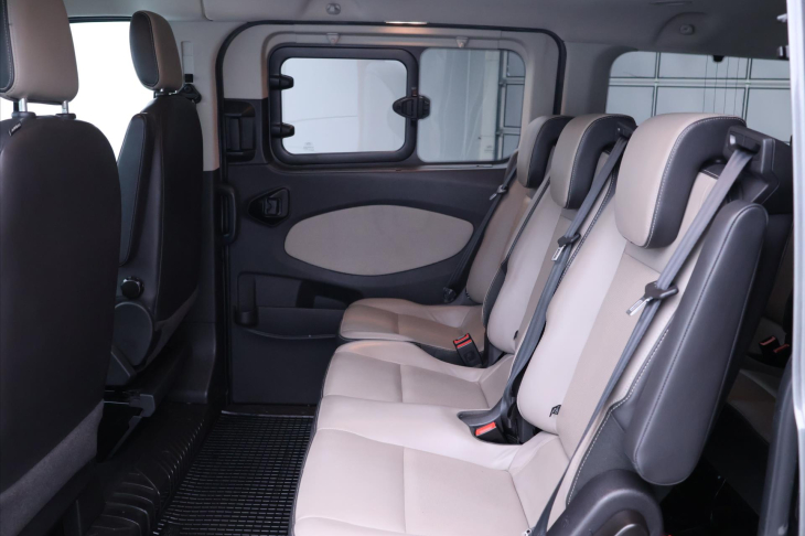 Ford Tourneo Custom 2,0 TDCI 125kW Aut. 9-Míst Kůže