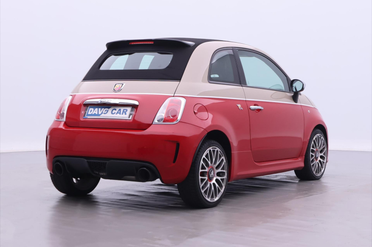 Abarth 500 1,4 Turbo 99kW Cabrio Akrapovič