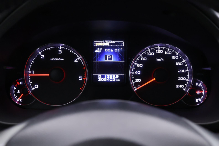 Subaru Outback 2,0 D 110kW Aut. 4X4 Kůže