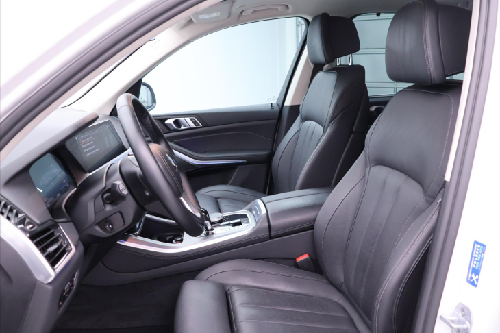 BMW X5 3,0 xDrive 245kW CZ DPH 40i