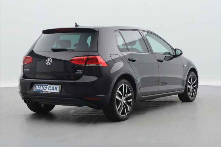 Volkswagen Golf 1,4 TSI 90kW Cup 1.Majitel