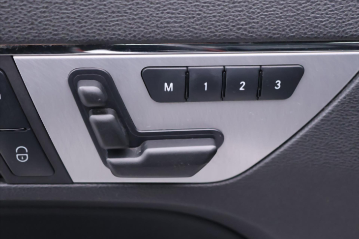 Mercedes-Benz Třídy E 3,0 350CDI 170kW Aut. Elegance