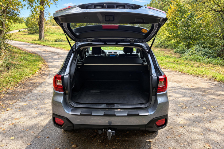 Subaru Outback 2,5 i 129kW 4x4 LPG Aut,klima Tažné