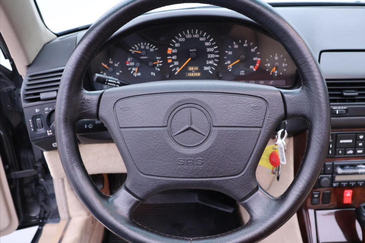 Mercedes-Benz SL 5,0 500 Roadster 235kW