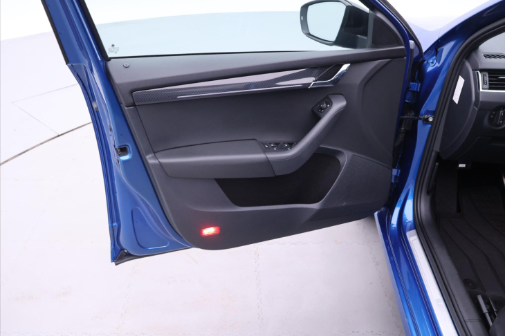 Škoda Octavia 2,0 TSI RS 245 DSG CZ LED DPH