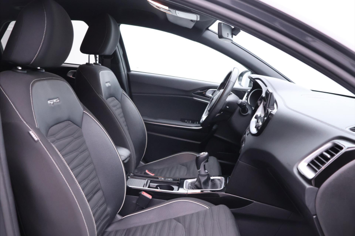 Kia ProCeed 1.5 T-GDI 117kW GT-Line Plus CZ DPH