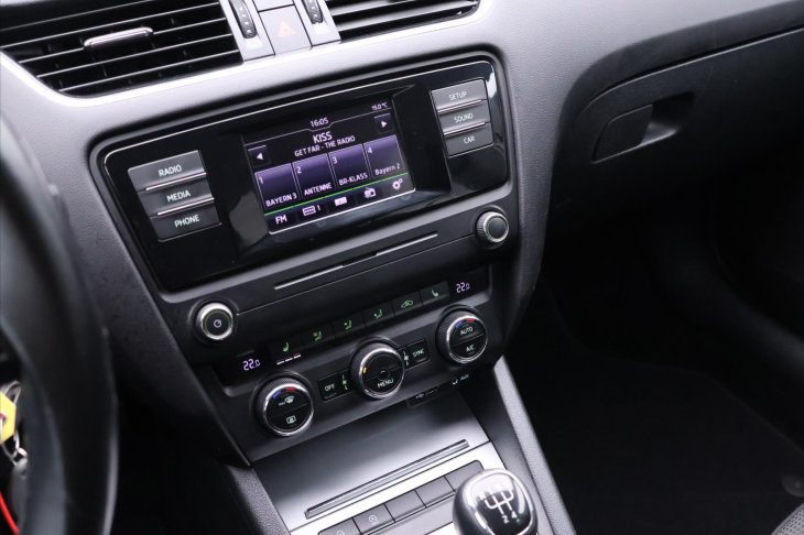 Škoda Octavia 1,6 TDI 81kW Style CZ Aut.klima