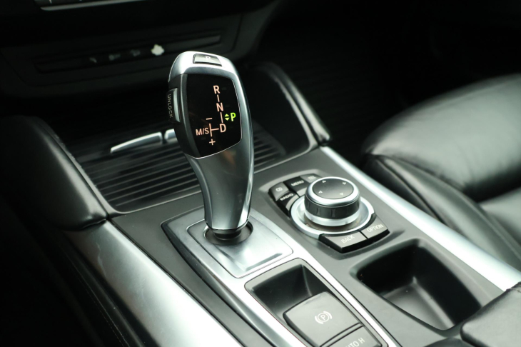 BMW X6 3.0 40d 225kW xDrive Xenon