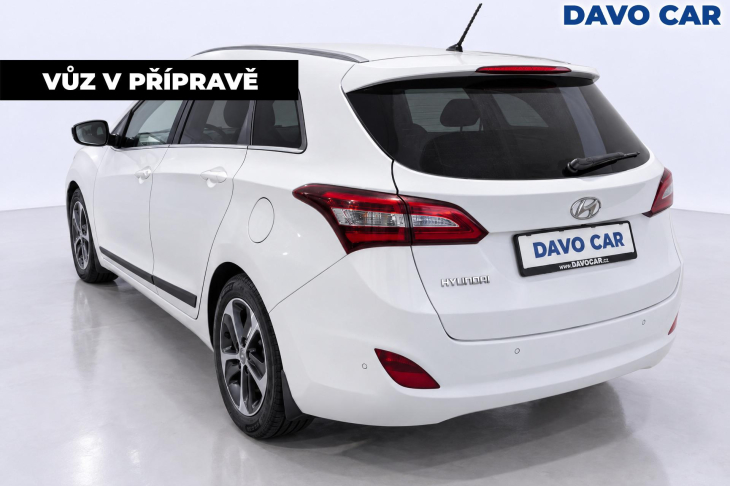 Hyundai i30 1,6 GDI 99kW Weekend Serv.Kniha