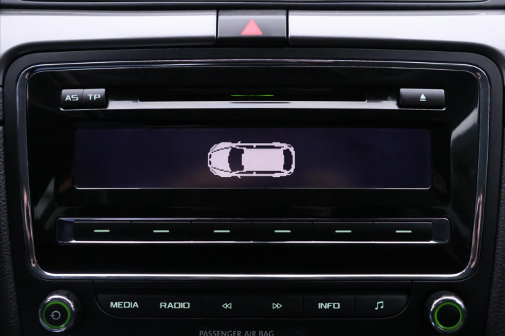 Škoda Superb 2,0 TDI 103KW Drive CZ Serv.k.