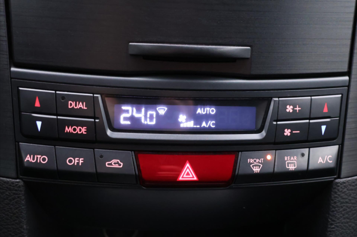 Subaru Outback 2,0 i 110kW 4x4 Auto CZ 1.maj