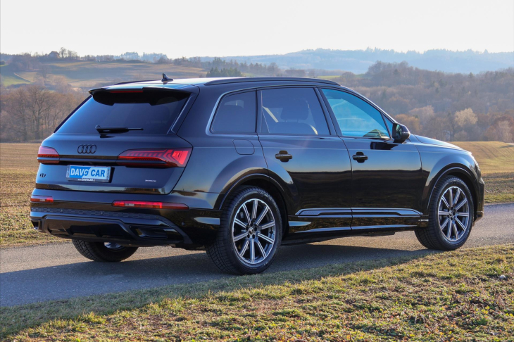 Audi Q7 3,0 TDI quattro tiptronic S line