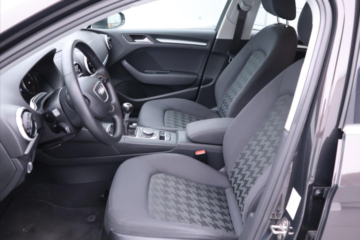 Audi A3 1,4 TFSI ProLine Plus Navi