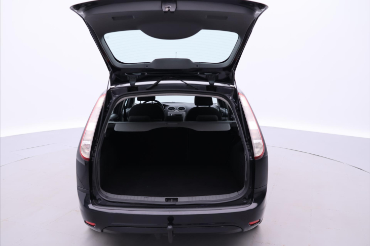 Ford Focus 1,4 i 59kW Tažné STK 05/27