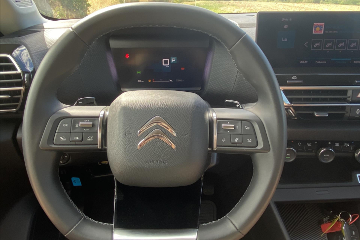 Citroën C4 1,2 PT 96kW Shine Aut Kůže HUD