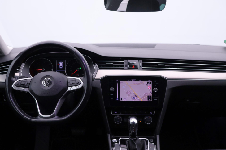 Volkswagen Passat 2,0 TDI 110kW DSG Elegance