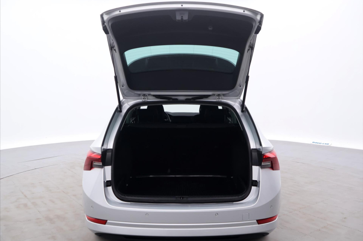 Škoda Octavia 2,0 TDI 85kW Ambition CZ DPH