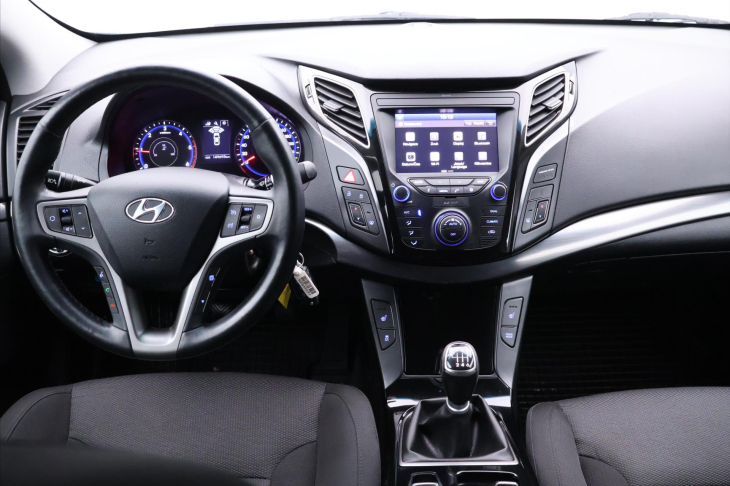 Hyundai i40 1,7 CRDi 104kW Navi CZ