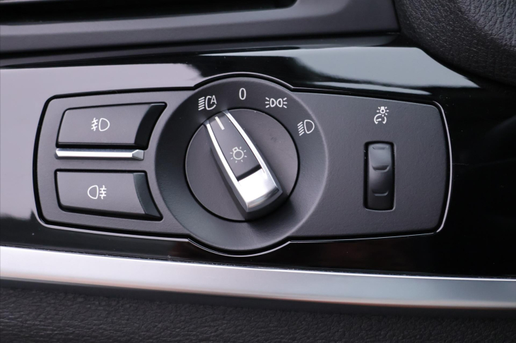 BMW X4 2.0 140kW xDrive Kůže Klima CZ