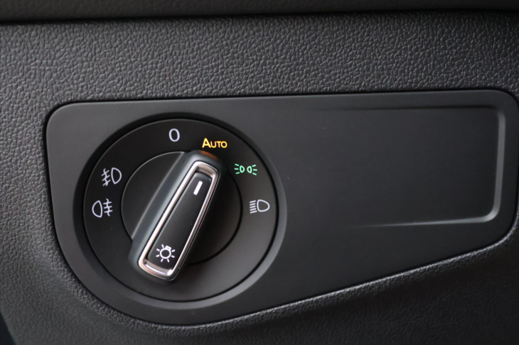 Volkswagen Tiguan 1,4 TSI 92KW CZ KLIMA LED