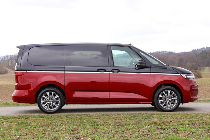 Volkswagen Multivan 2,0 TDI DSG Long Style 7-Míst