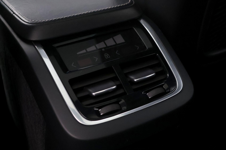 Volvo XC90 2,0 D5 173kW Inscription 4x4 DPH