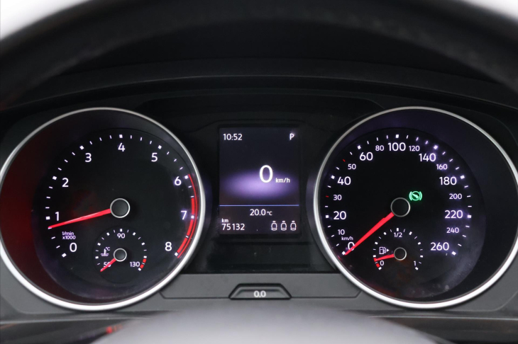 Volkswagen Tiguan 1,4 TSI 110kW DSG LED 1.Maj.