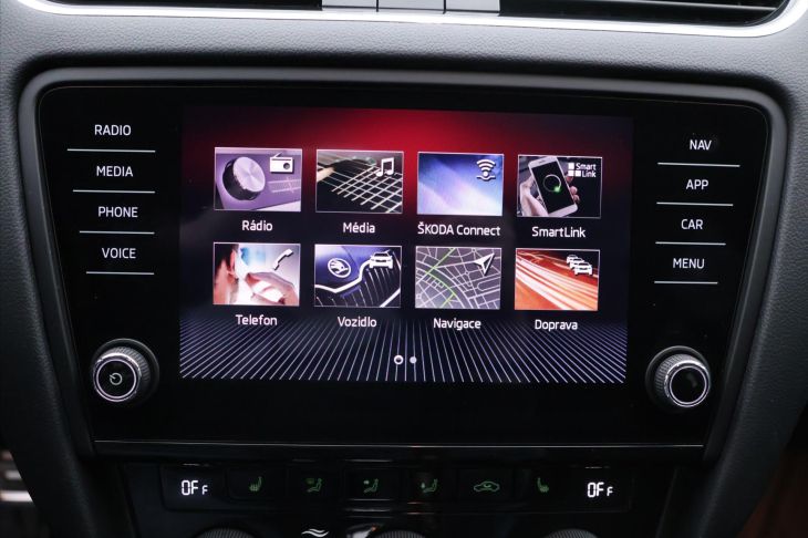 Škoda Octavia 2,0 TSI RS 245 DSG CZ LED DPH