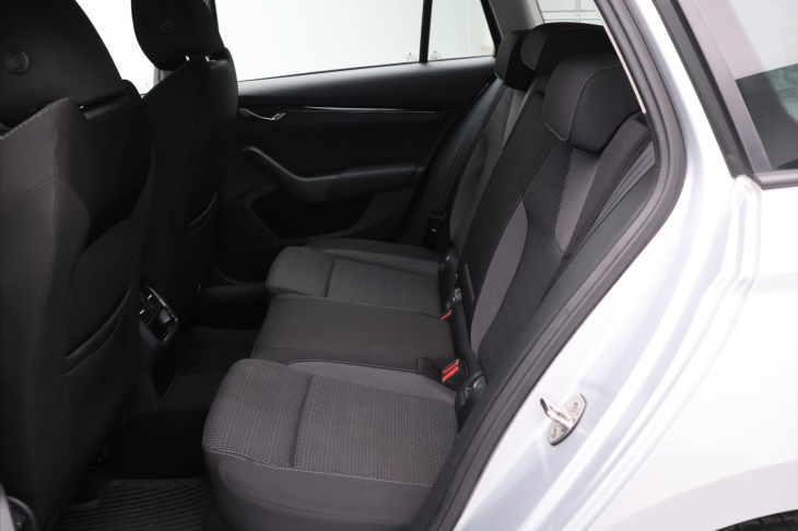 Škoda Octavia 2,0 TDI 85kW Ambition