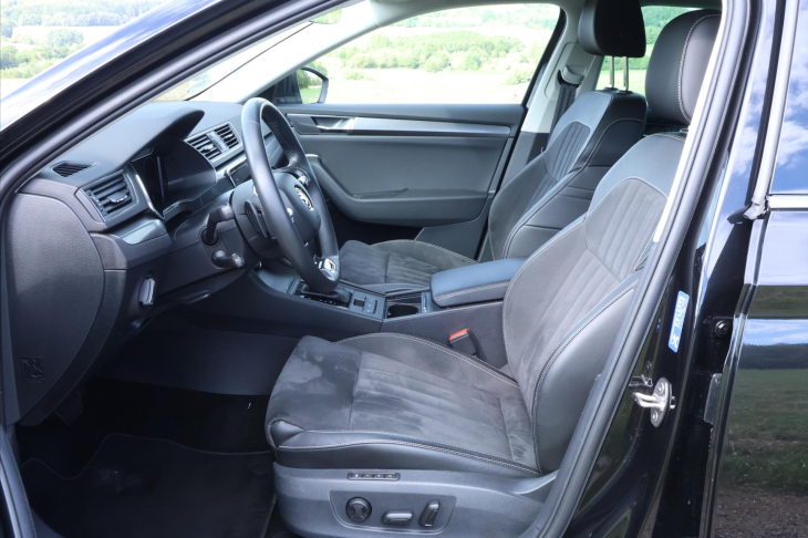 Škoda Superb 2,0 TDI 147kW 4x4 DSG Style+ CZ