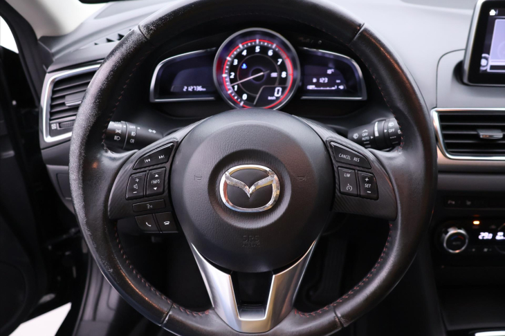 Mazda 3 2,0 i 121kW Sports-Line Xenon