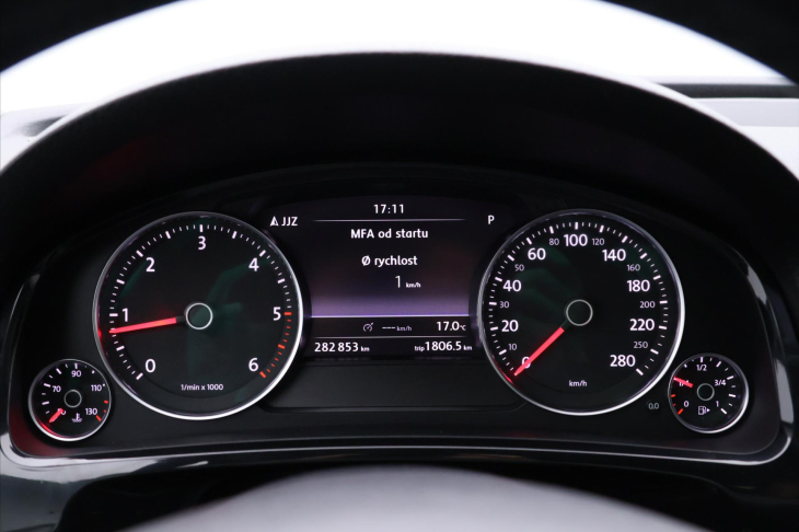 Volkswagen Touareg 3,0 TDI 176kW 4M Kůže Tažné