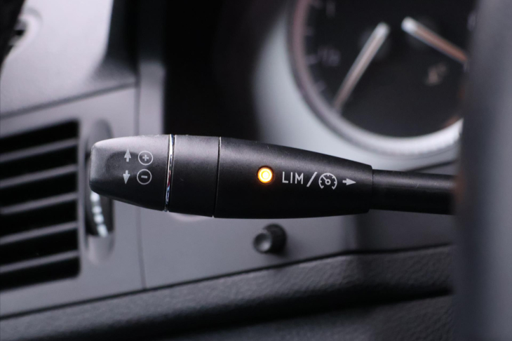 Mercedes-Benz Třídy C 3,0 280 170kW 4M Avantgarde