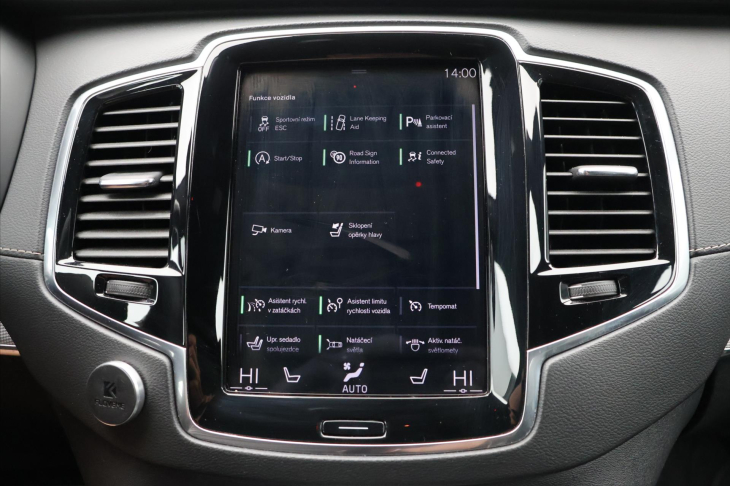 Volvo XC90 2.0 B6 220kW R-Design CZ Aut.